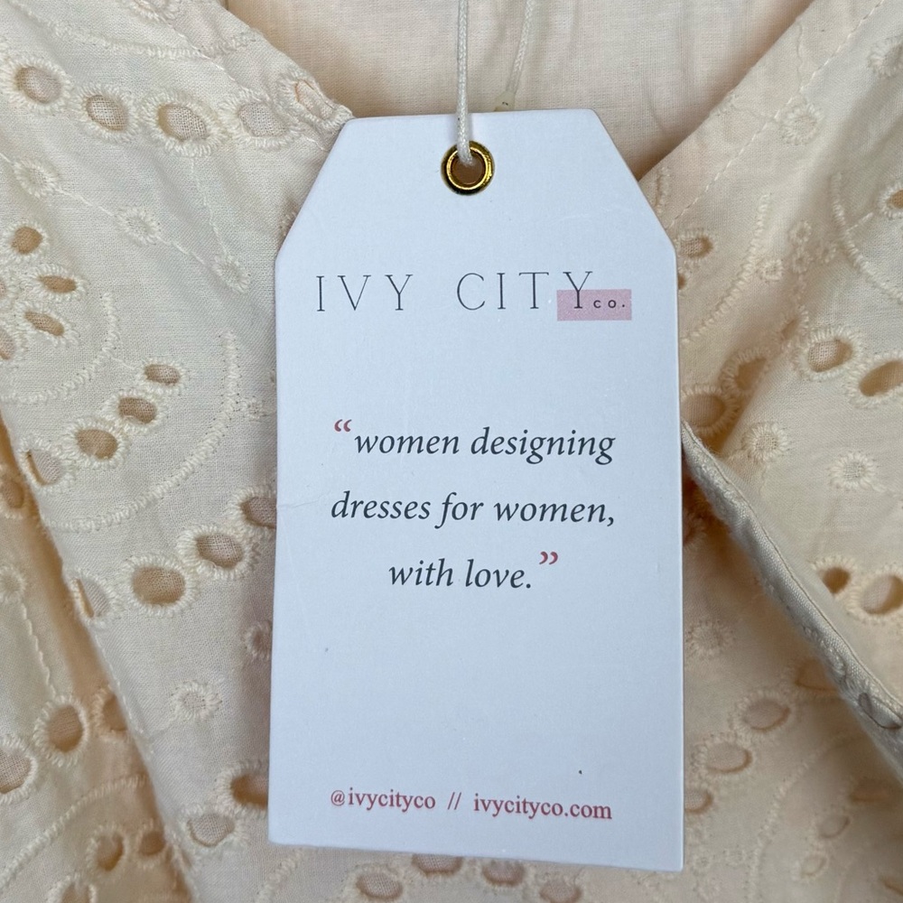 Ivy City Co Ava cream eyelet lace fabric Maxi Dress XS Victorian Wedding NWT - Picture 12 of 13
